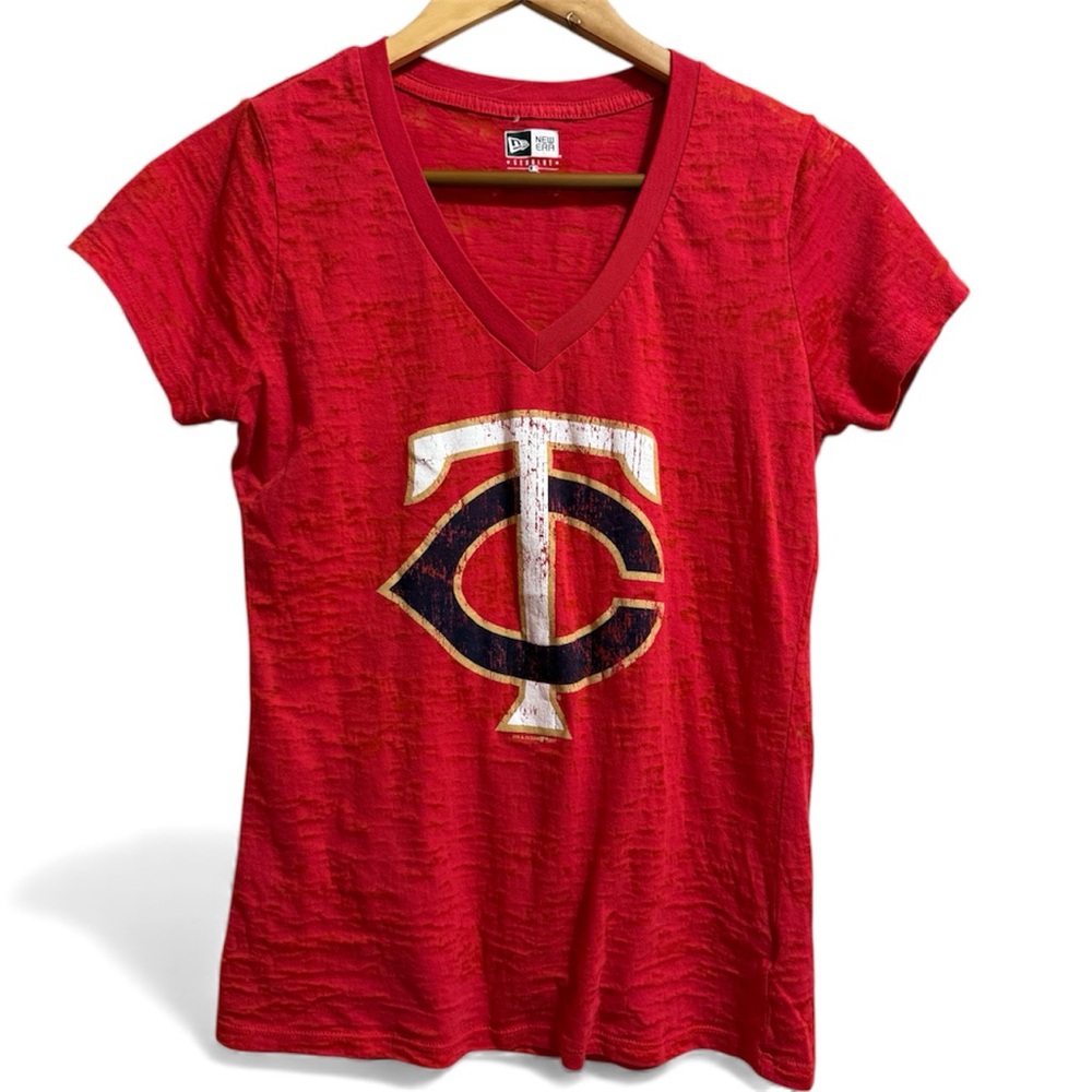 New Era Minnesota Twins Women’s Red V-Neck Tshirt Sz Large